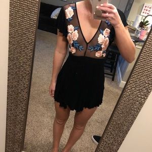 Mini black dress (mesh)